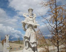 新疆哈密市福寿陵园墓地价格最便宜多少钱？
